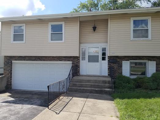3222 Hopkins St., Steger, IL 60475