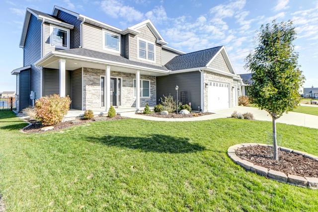112 Astoria Dr., Savoy, IL 61874