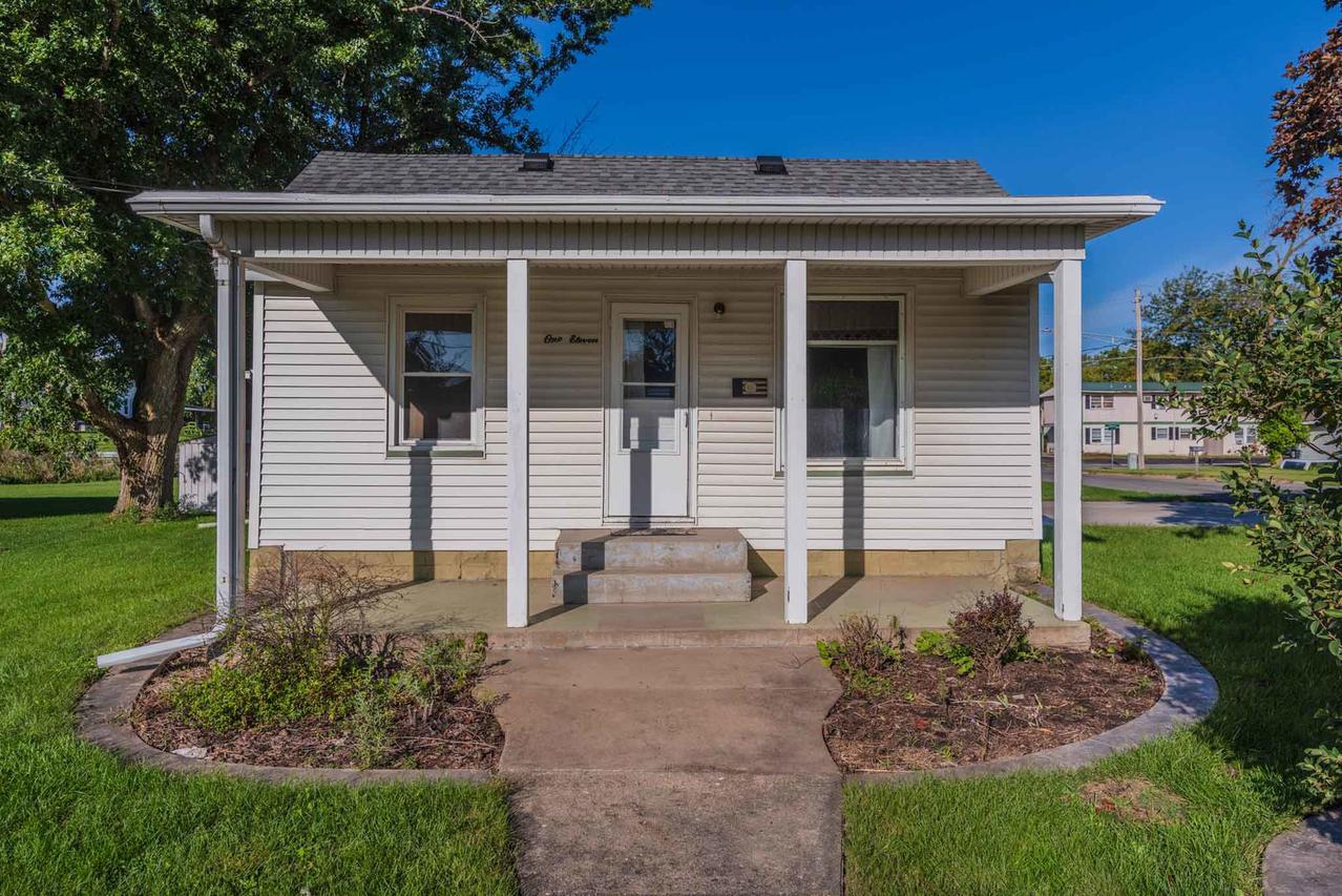 111 N Church St., Roanoke, IL 61561