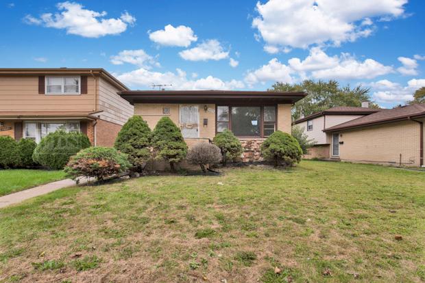 14225 Maryland Ave., Dolton, IL 60419