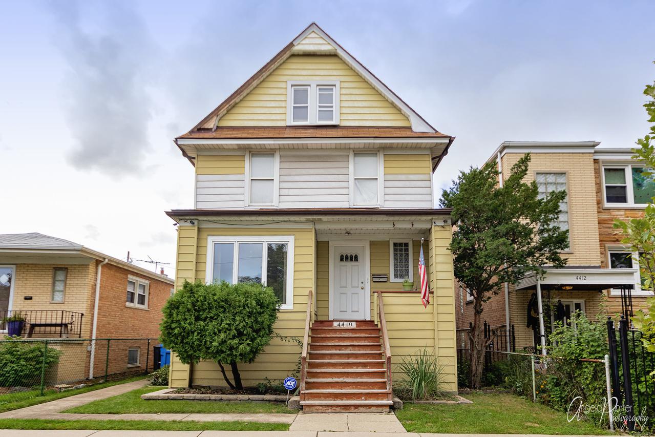 4410 N Tripp Ave., Chicago, IL 60630