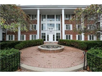 3427 Vollmer Rd. #109, Flossmoor, IL 60422