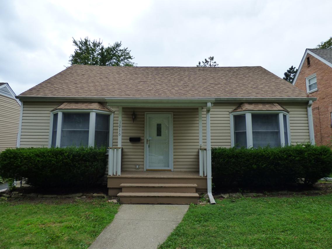 1016 N Kaspar Ave., Arlington Heights, IL 60004
