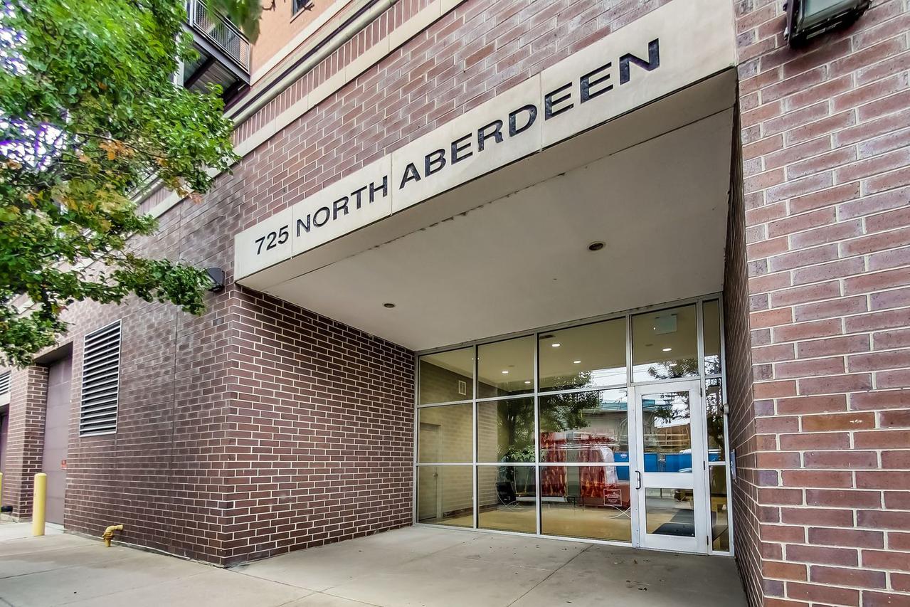 725 N Aberdeen St. #506, Chicago, IL 60642