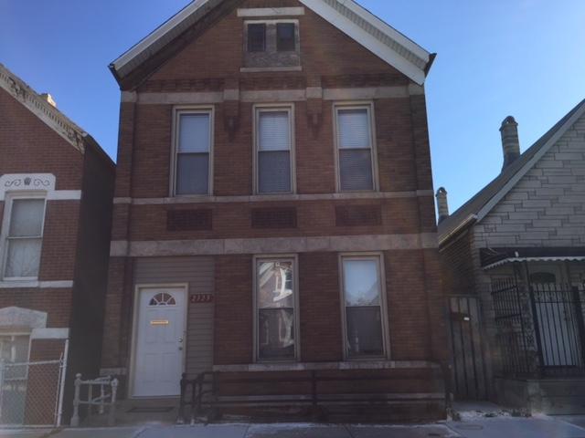 2323 S Seeley Ave., Chicago, IL 60608