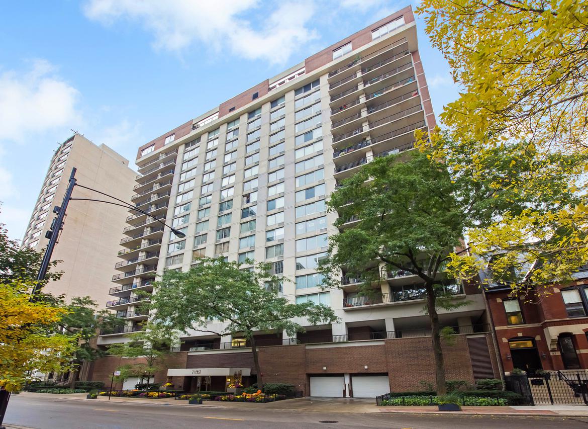 71 E Division St. #1505, Chicago, IL 60610