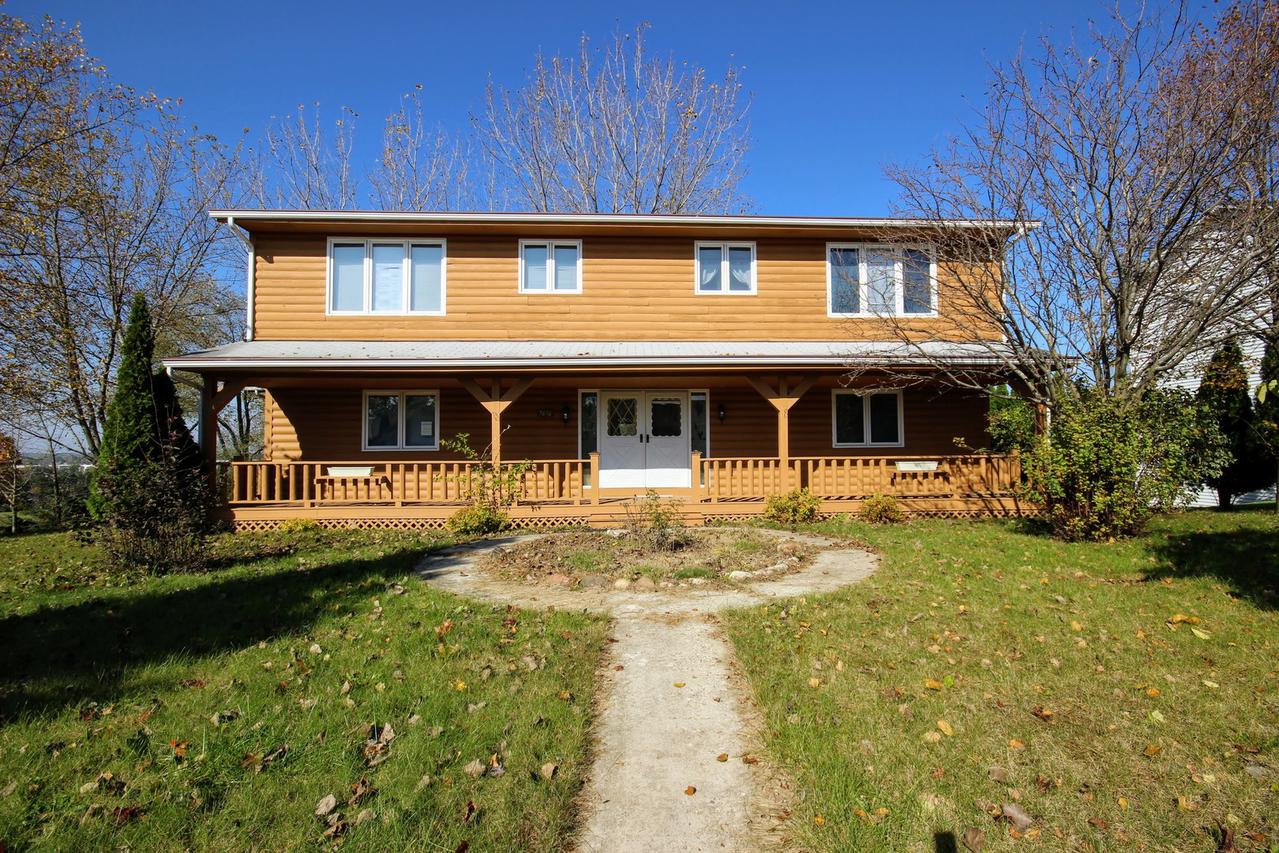 7656 Hawks Ridge Rd., Machesney Park, IL 61115
