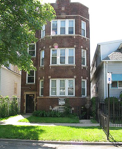 8408 S Kingston Ave., Chicago, IL 60617