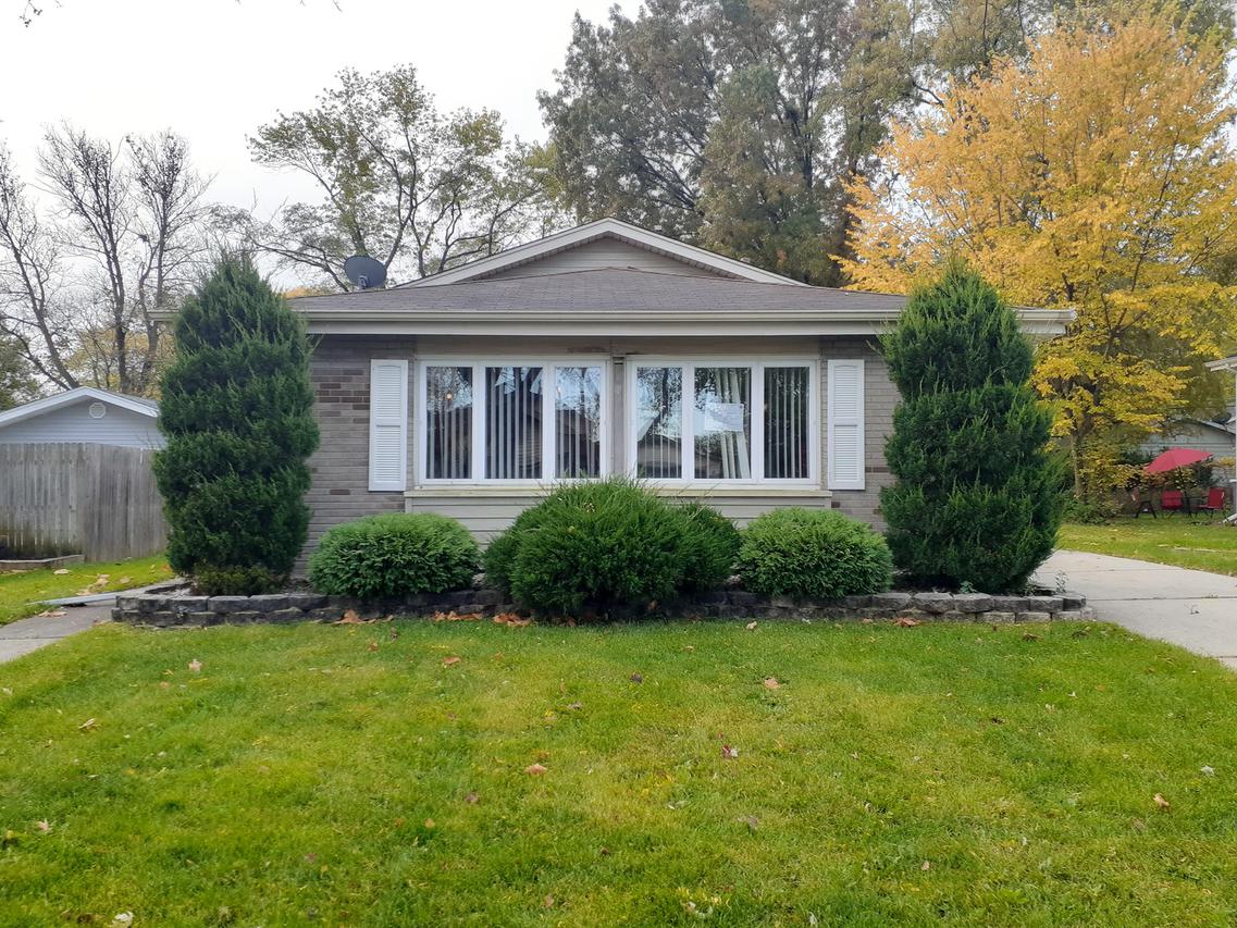 237 Farragut St., Park Forest, IL 60466