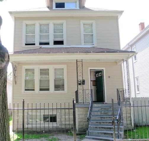 8544 S Kingston Ave., Chicago, IL 60617