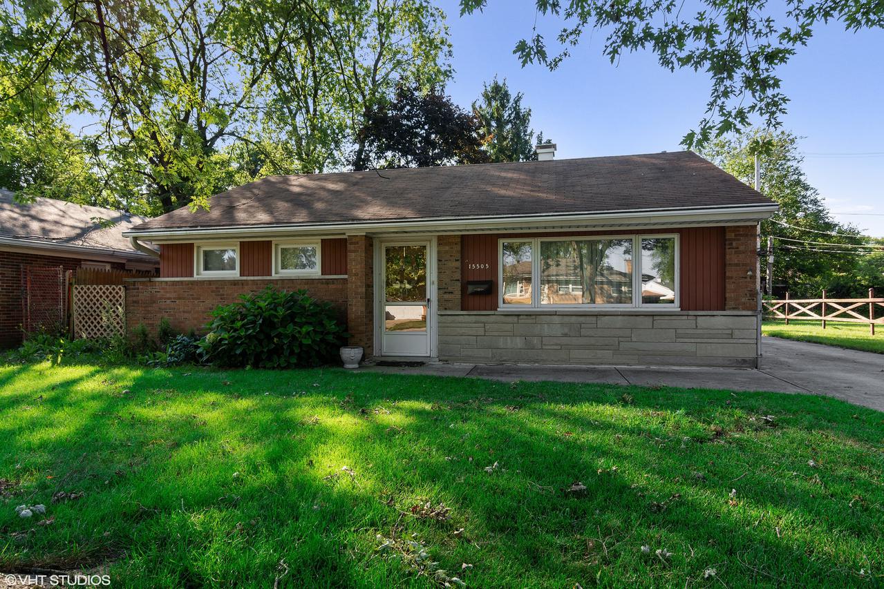 15505 Rose Dr., South Holland, IL 60473