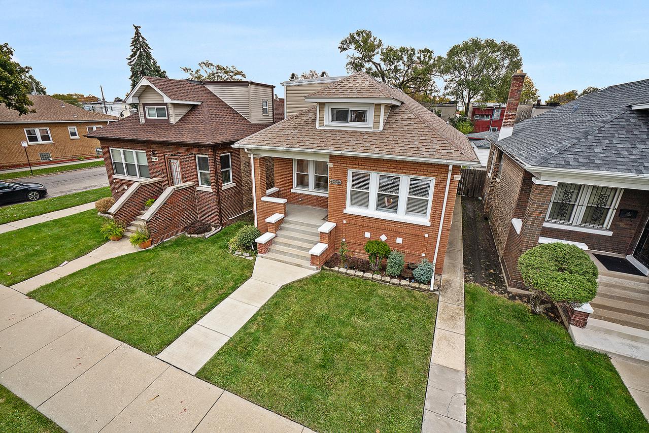 1653 N Moody Ave., Chicago, IL 60639
