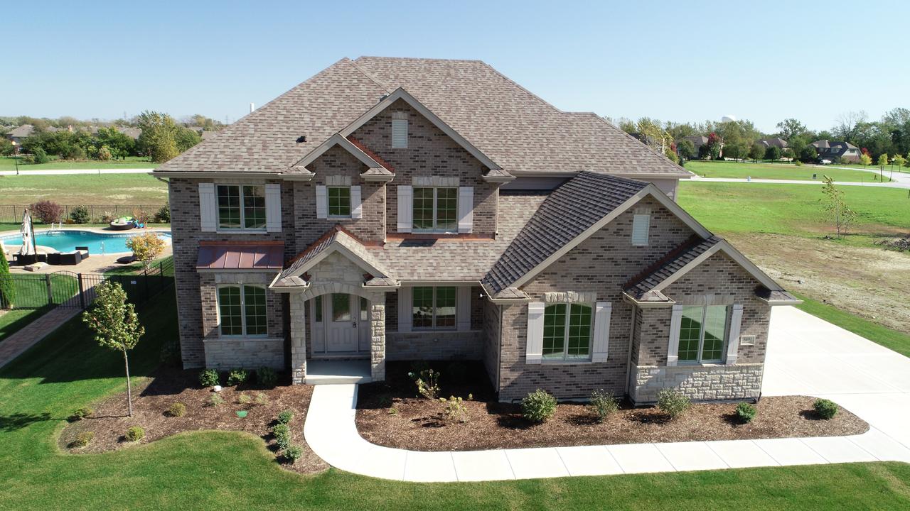 8491 Stone Creek Blvd., Frankfort, IL 60423