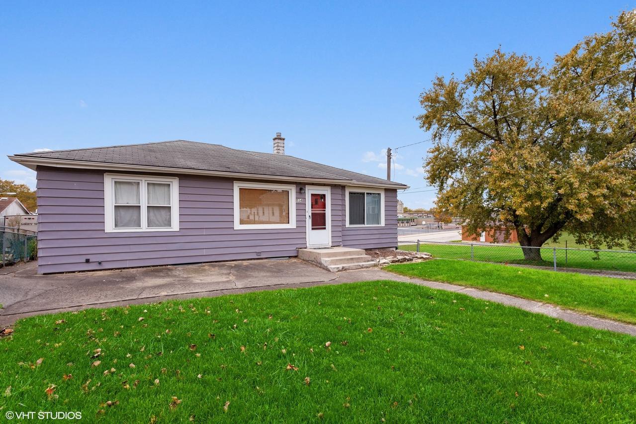 534 Czacki St., Lemont, IL 60439