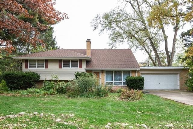 201 Oak Ave., Westmont, IL 60559