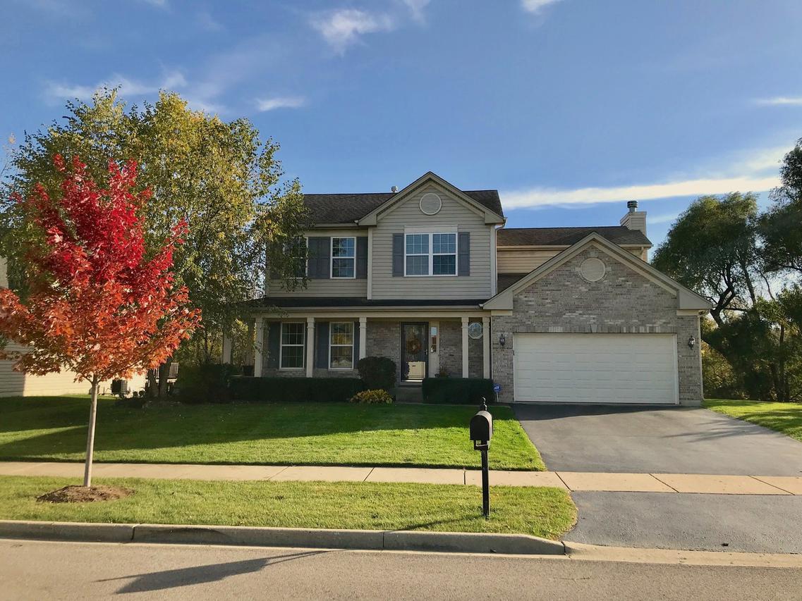 1457 Sutton Cir., Wauconda, IL 60084