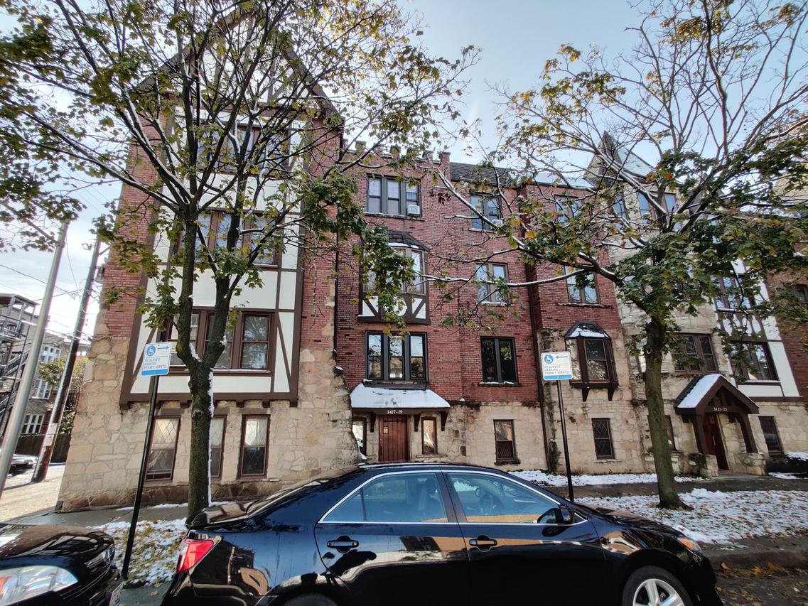 3417 W Hollywood Ave. #1A, Chicago, IL 60659