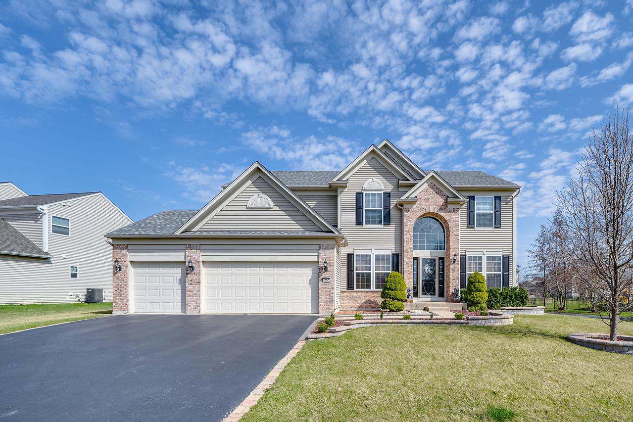 1554 Coral Dr., Yorkville, IL 60560