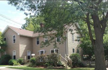 112 E State St., North Aurora, IL 60542