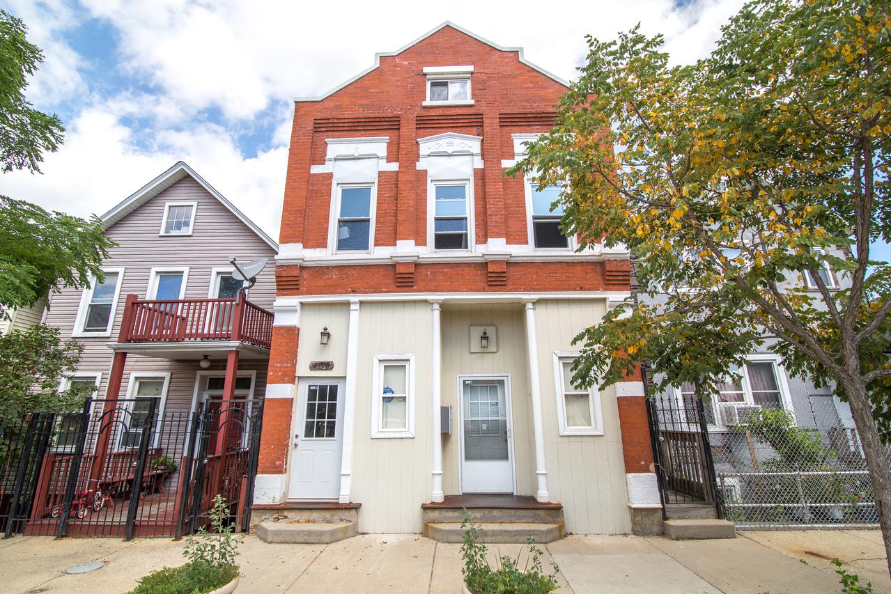 2338 W 18th Pl., Chicago, IL 60608