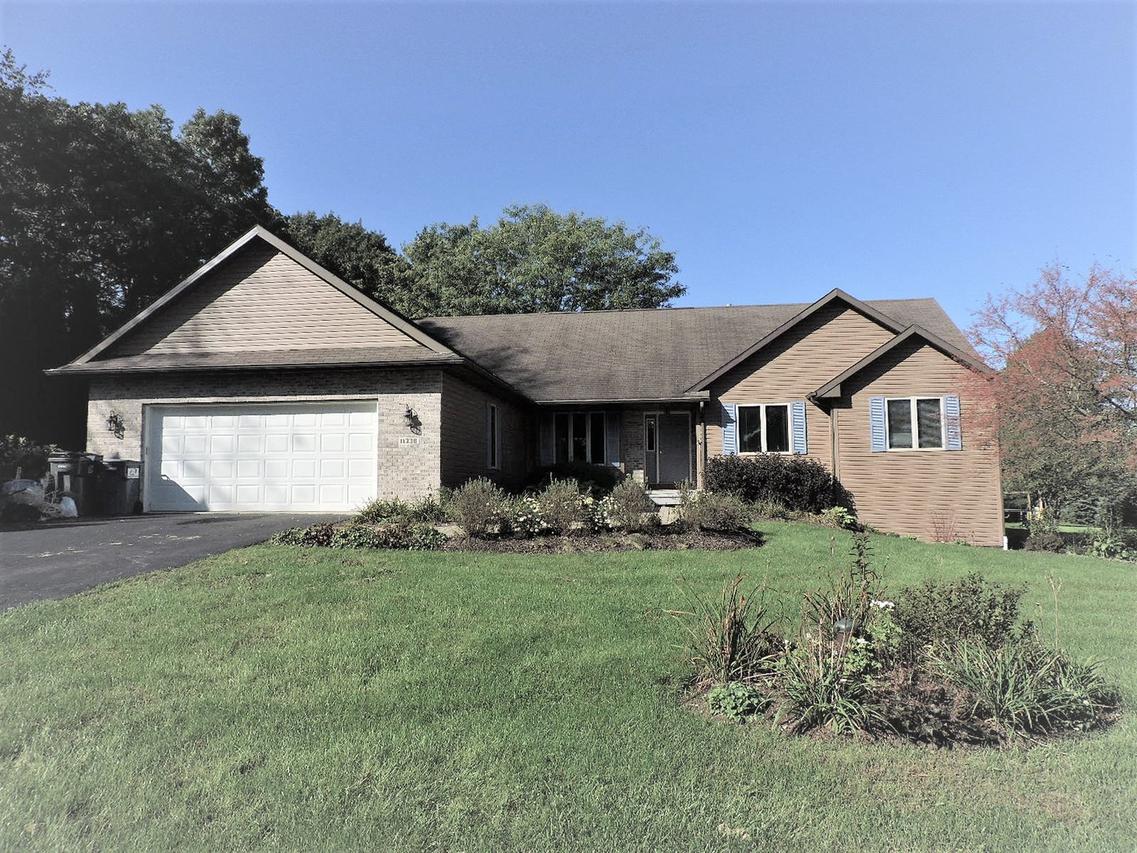 11338 Dwyer Ln., Roscoe, IL 61073