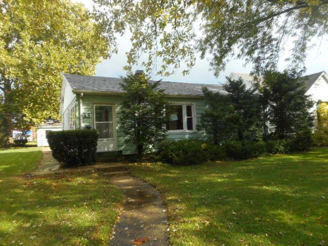 13 S Adams St., North Aurora, IL 60542
