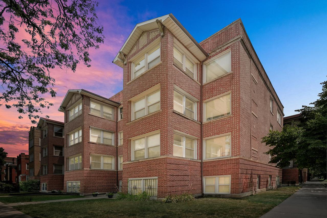 3648 W Ainslie St. #2, Chicago, IL 60625