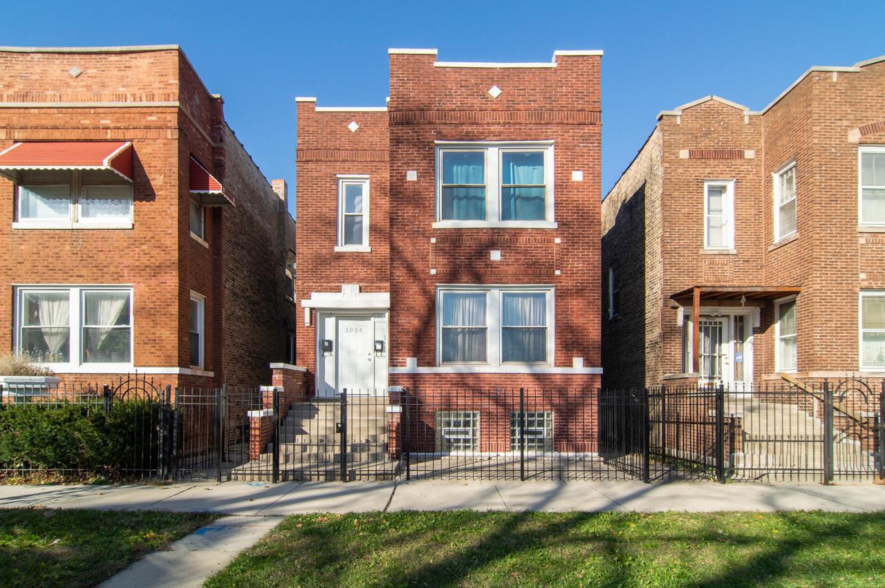 3024 W Walnut St., Chicago, IL 60612