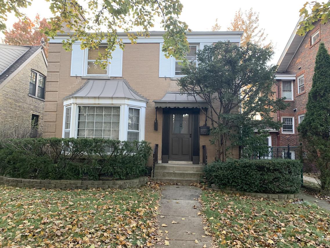 8214 Laramie Ave., Skokie, IL 60077