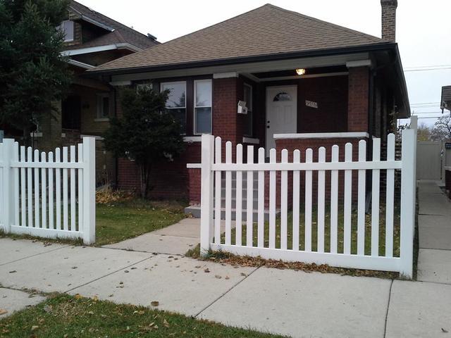 5716 S Troy St., Chicago, IL 60629