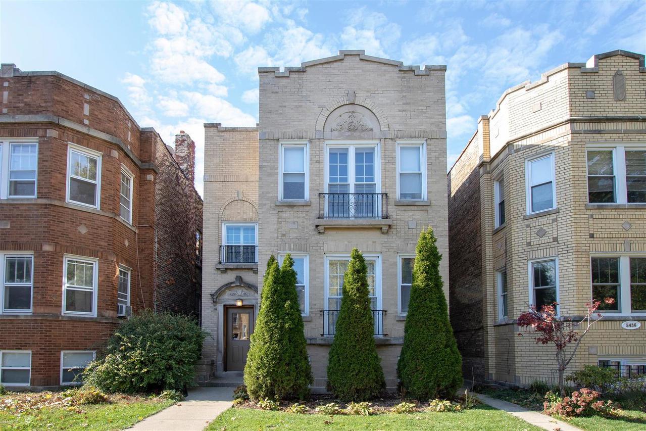 5434 N Spaulding Ave., Chicago, IL 60625