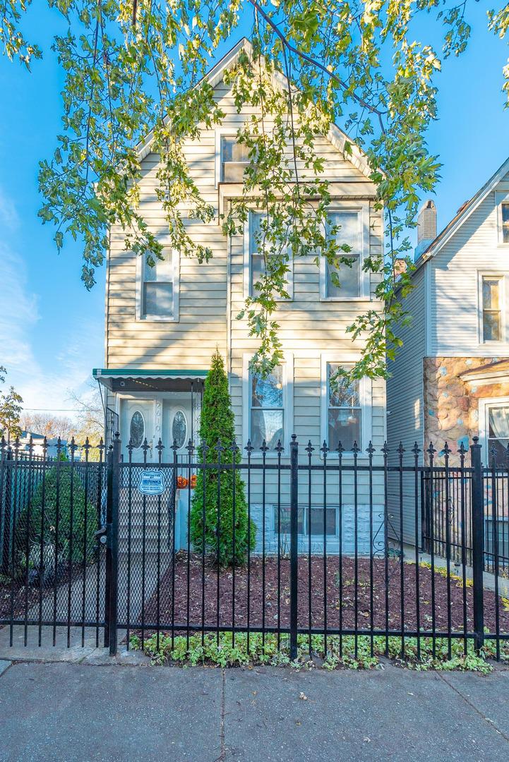2610 W Cortland St., Chicago, IL 60647