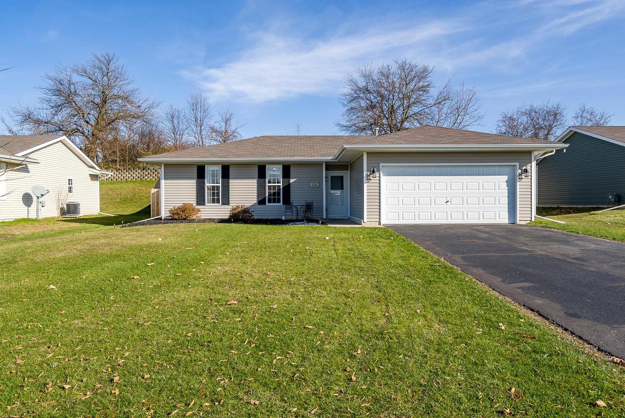 8331 Crooked Bend Rd., Machesney Park, IL 61114