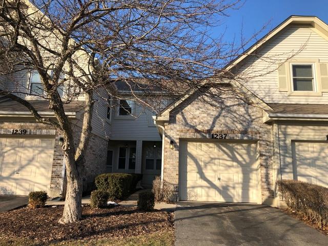 1237 Tennyson Ln., Naperville, IL 60540