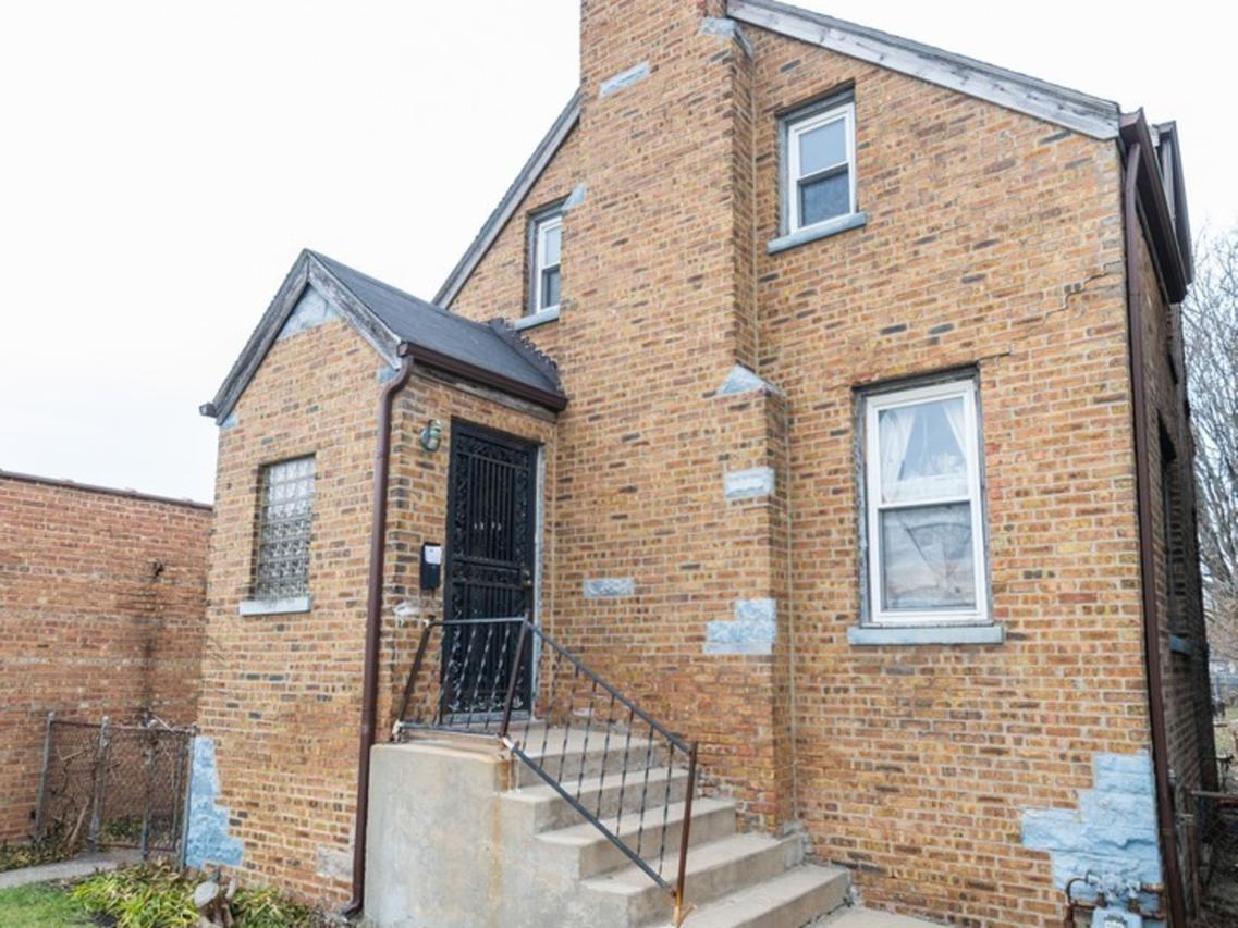 1040 W 103rd St., Chicago, IL 60643