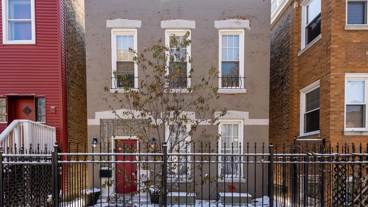 2229 W Huron St., Chicago, IL 60612