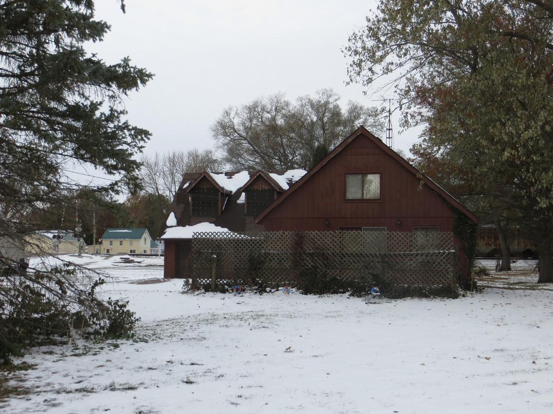 408 E Broadway St., Tolono, IL 61880