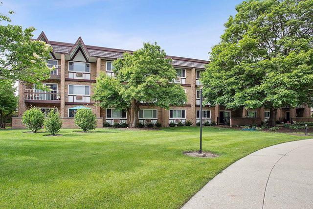 360 Claymoor St. #3G, Hinsdale, IL 60521