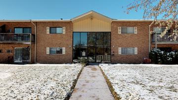 7410 Brookdale Dr. #4-205, Darien, IL 60561