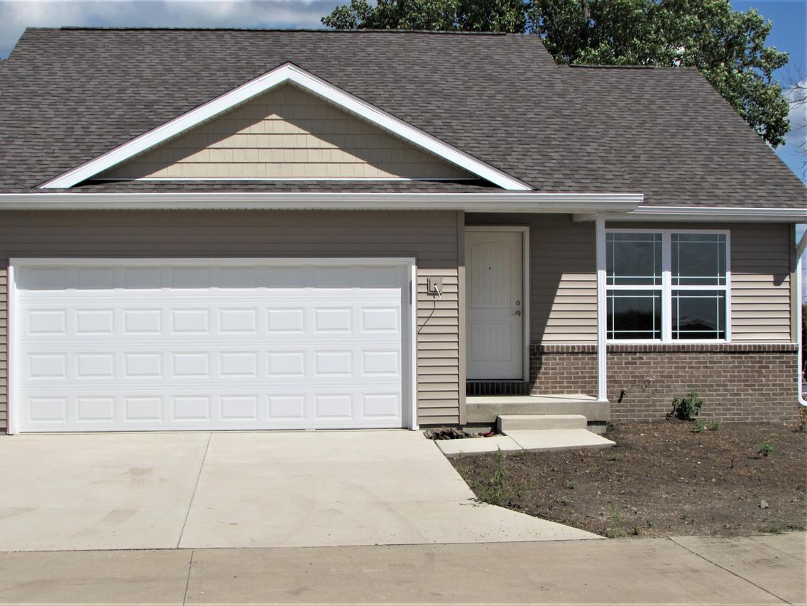 116 Sunset Ct., Fisher, IL 61843