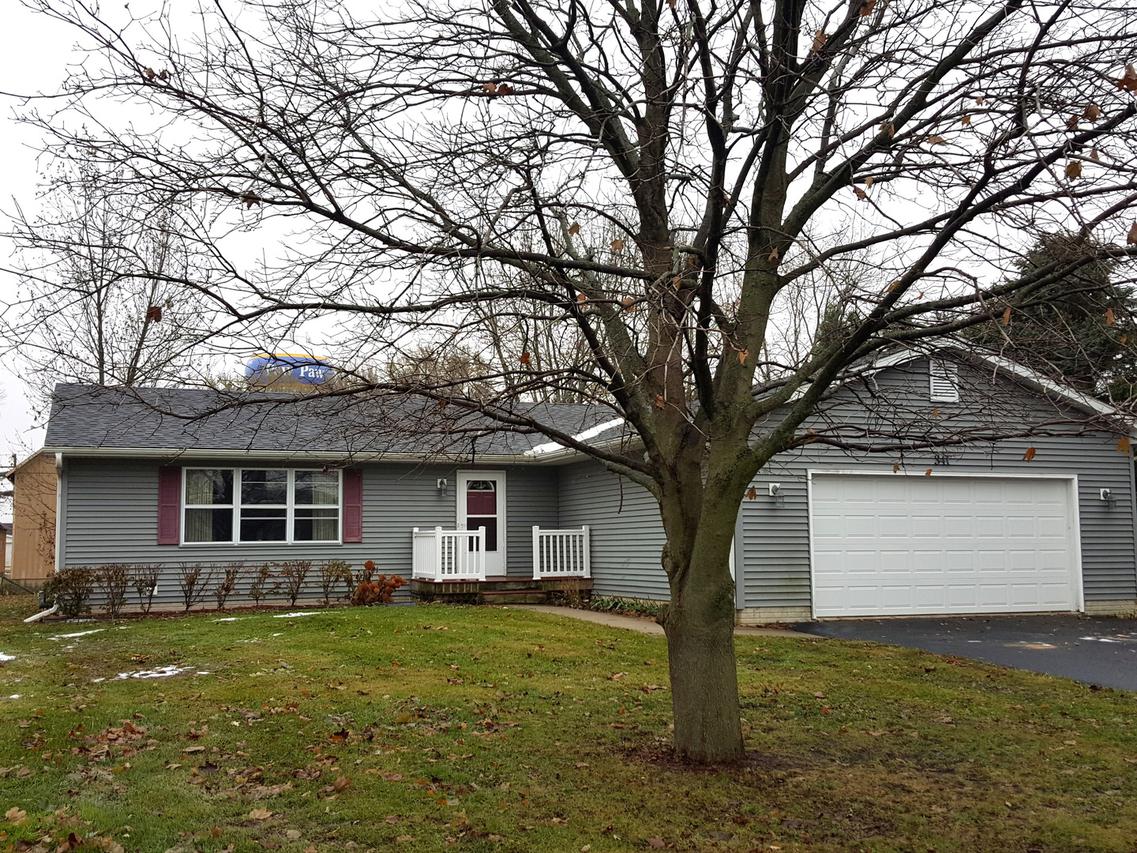 341 Wyoming Ave., Paw Paw, IL 61353