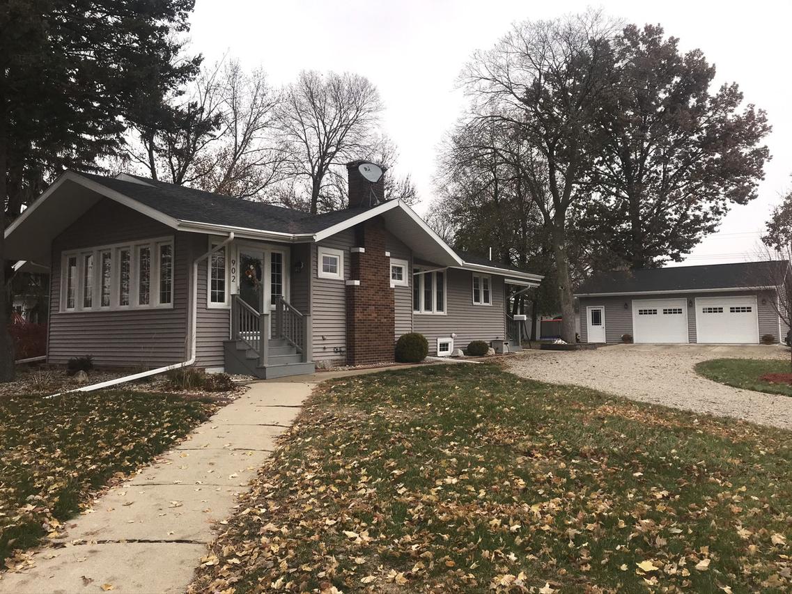 902 N Lott Blvd., Gibson City, IL 60936