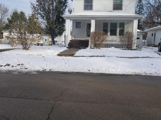 1503 S Carroll Ave., Freeport, IL 61032