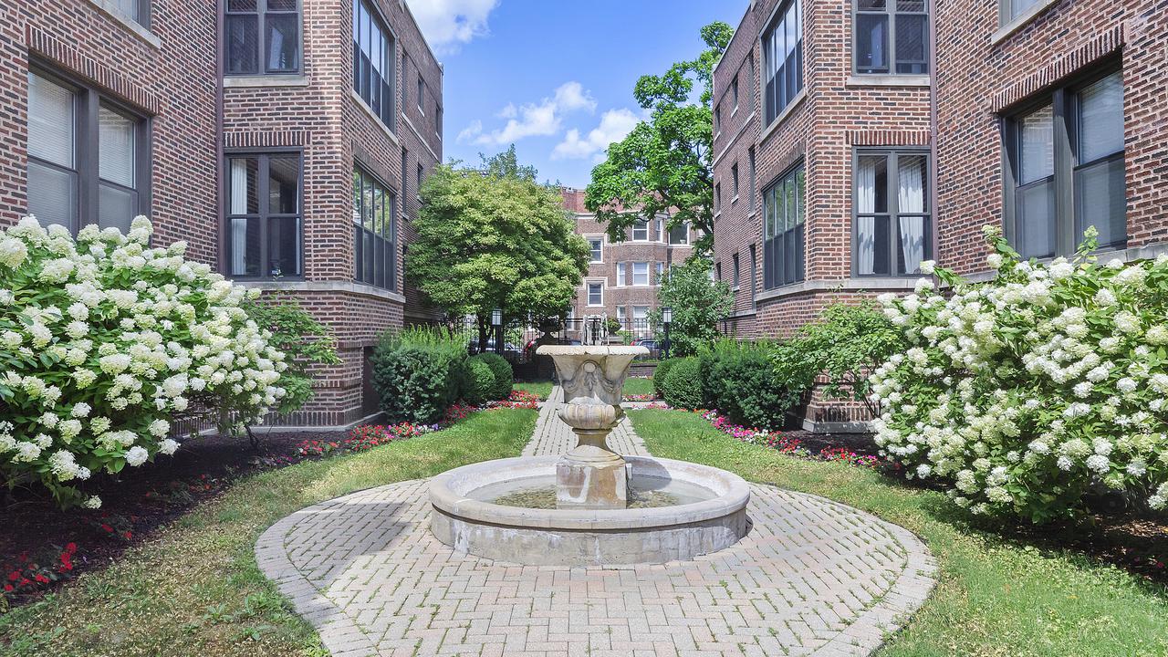743 W Cornelia Ave. #N2, Chicago, IL 60657
