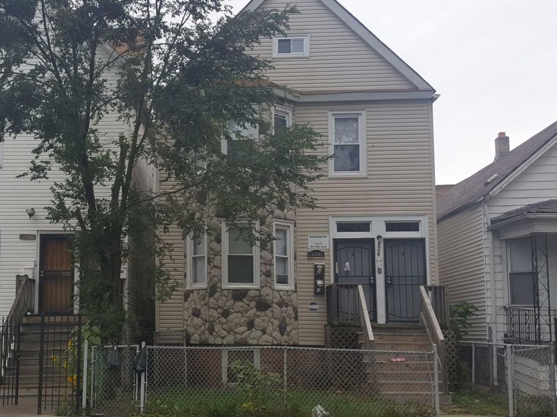 8008 S Escanaba Ave., Chicago, IL 60617