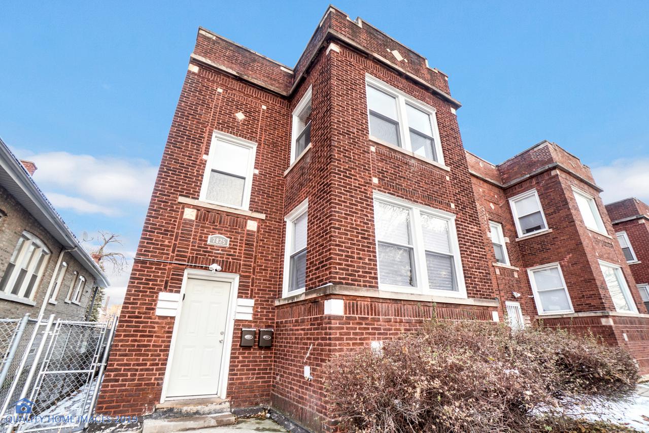 7825 S Loomis Blvd., Chicago, IL 60620