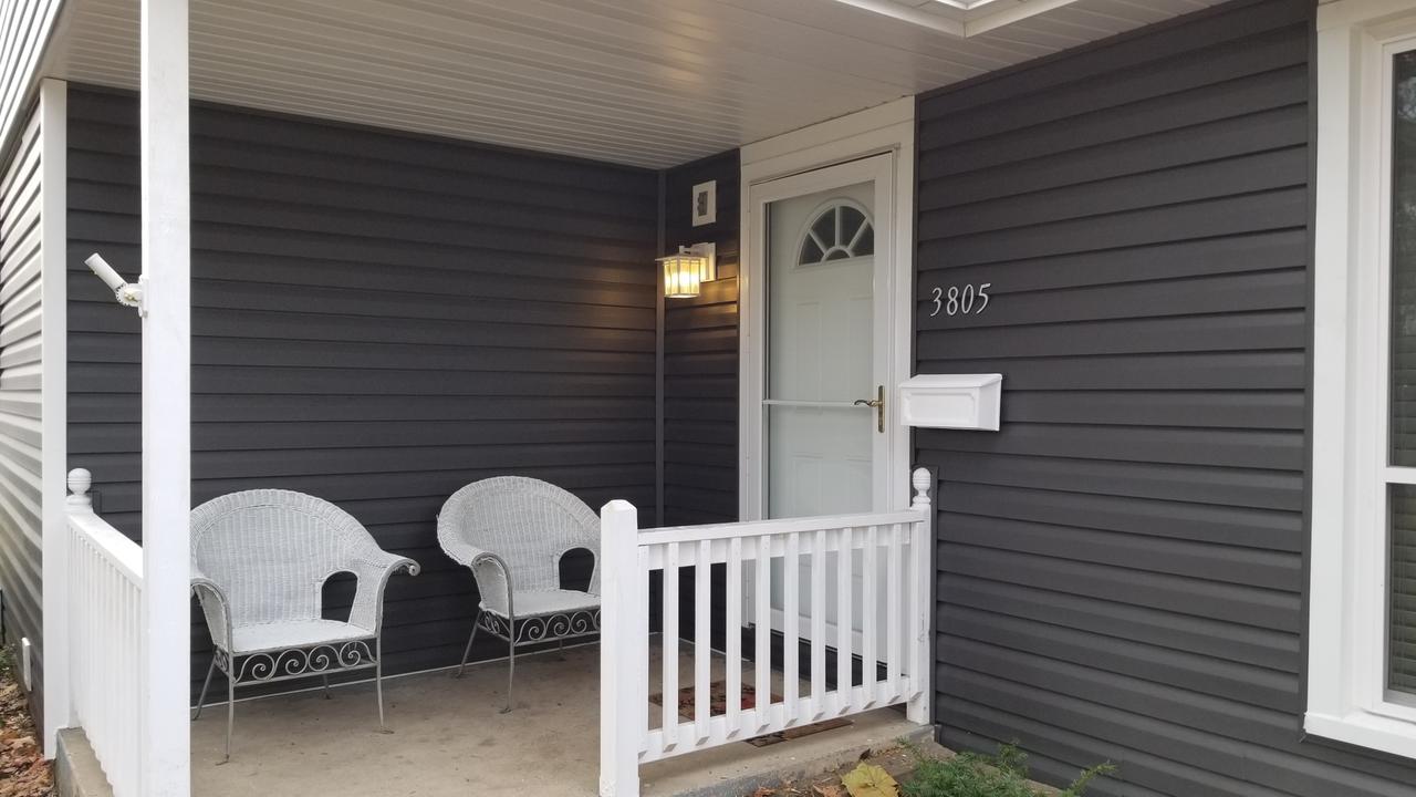 3805 Bobwhite Ln., Rolling Meadows, IL 60008