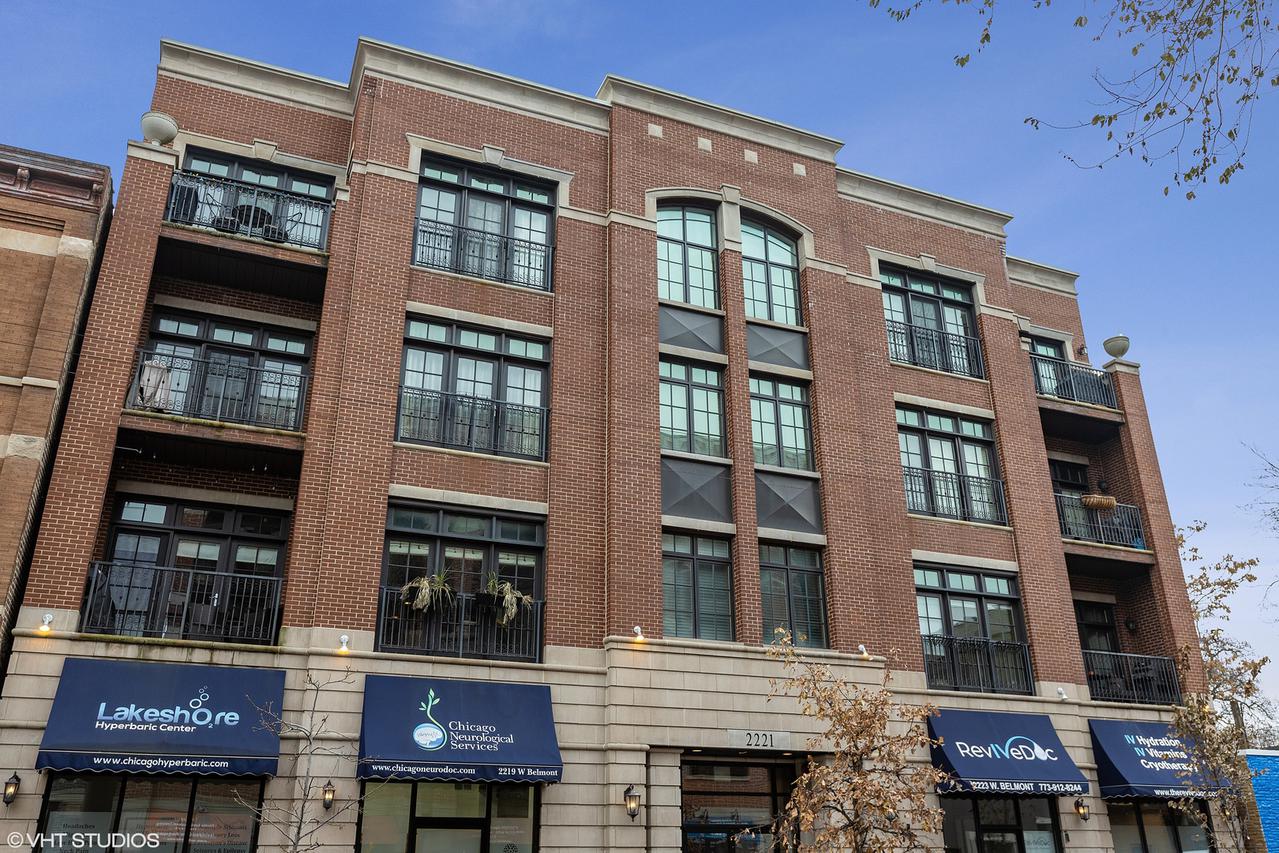 2221 W Belmont Ave. #304, Chicago, IL 60618