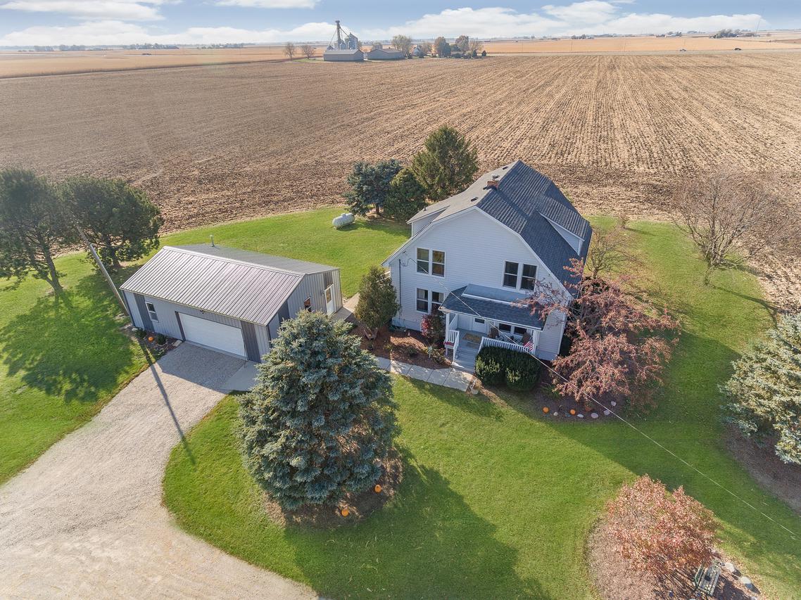 9124 Caton Farm Rd., Yorkville, IL 60560
