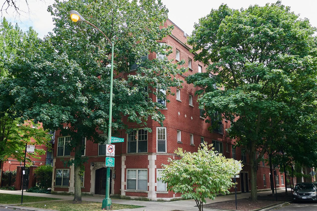 1263 W Granville Ave. #1E, Chicago, IL 60660